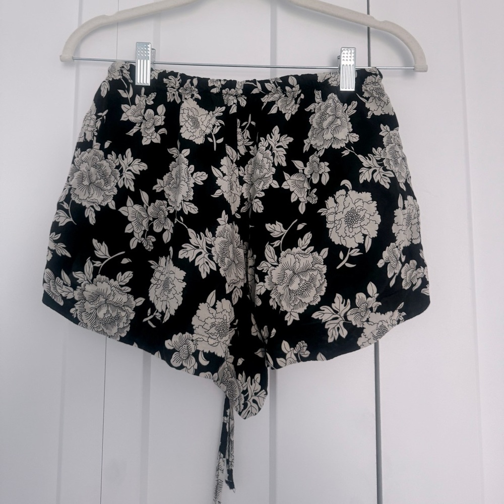 Brandy Melville Original Black Floral Print Shorts